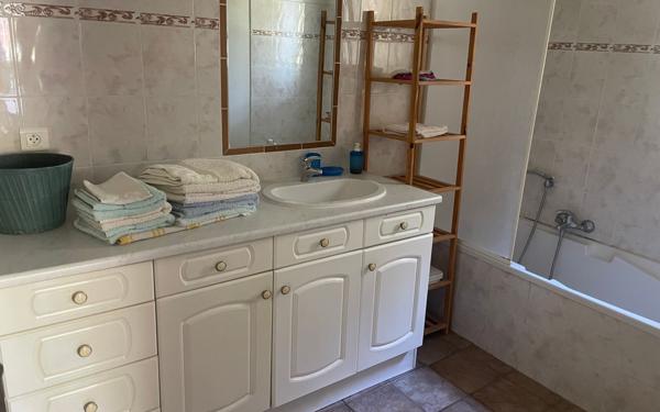 Maison à vendre    9 pièces •  Carpentras