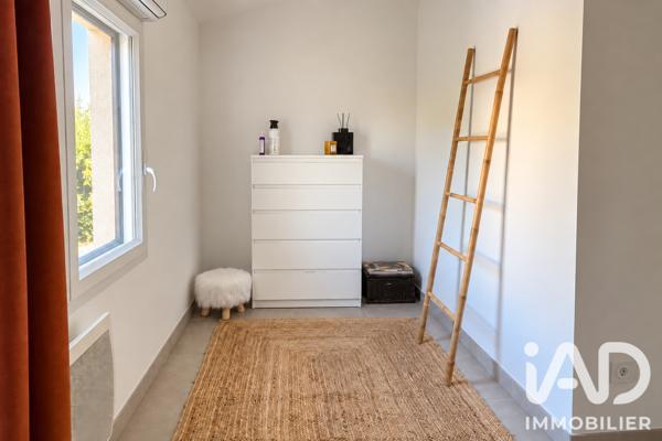 Maison à vendre 5 pièces 85,51 m² Saint-Cannat