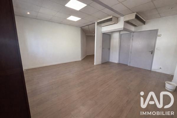 Murs commerciaux  à vendre 97,61 m² Arles