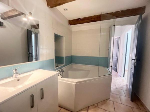 IMMEUBLE DE RAPPORT- PIGNANS