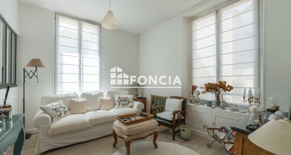 À vendre Studio 48.5 m² - Enghien-les-bains 95880