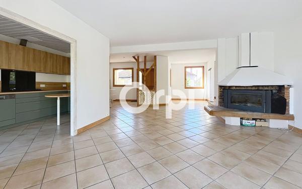 Maison à vendre    6 pièces •  Brive-la-Gaillarde