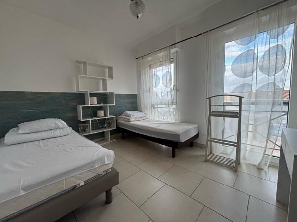 Appartement T3 avec balcon vue port de plaisance