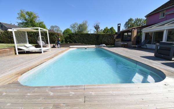 Maison à vendre    8 pièces • 259 m2 Arquian