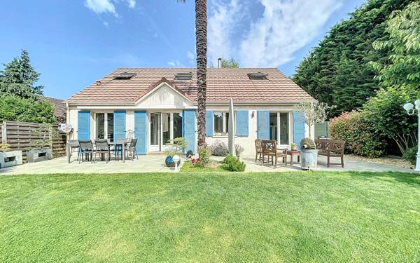 Maison à vendre    5 pièces • 140 m2 Montévrain