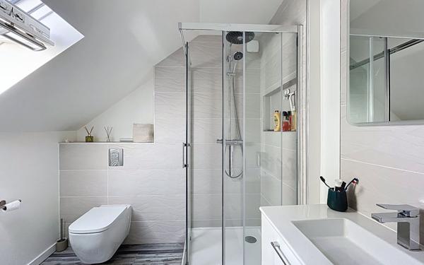 Maison à vendre    5 pièces • 140 m2 Montévrain