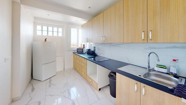 Appartement Montreuil 4 pièce(s) 65.92 m2