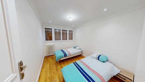 Appartement Montreuil 4 pièce(s) 65.92 m2