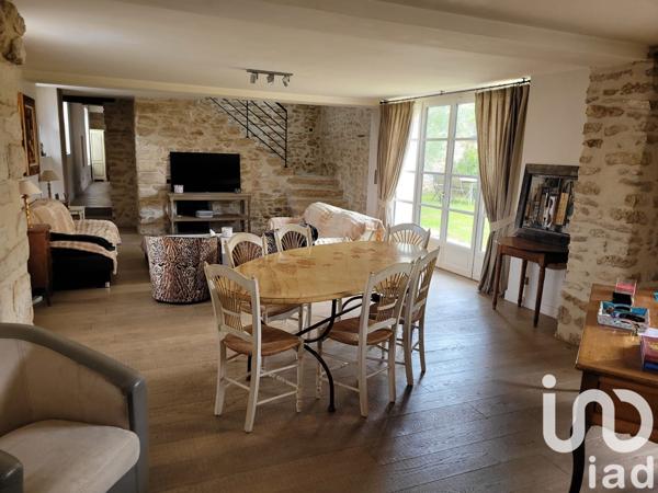 Maison à vendre 7 pièces 165 m² Chantilly