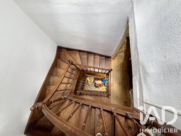 Maison à vendre 7 pièces 225 m² Barbezieux-Saint-Hilaire