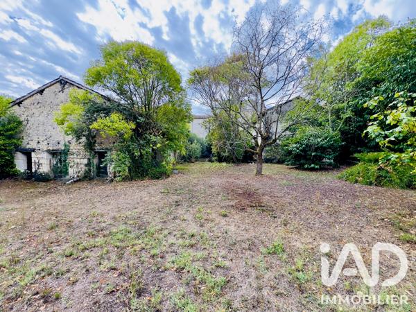 Maison à vendre 7 pièces 225 m² Barbezieux-Saint-Hilaire