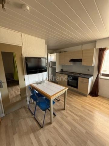 Appartement à vendre avec vue mer et piscine