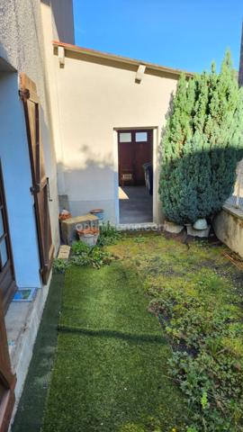 MAISON VILLAGE 4P A RENOVER - PROCHE LIMOGES