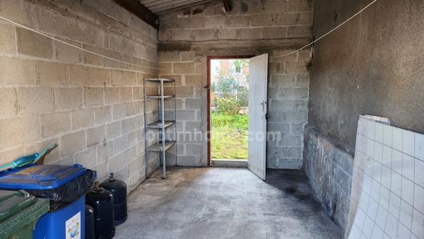 MAISON VILLAGE 4P A RENOVER - PROCHE LIMOGES