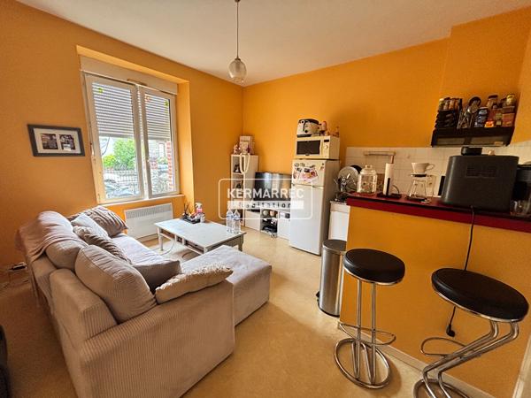 Immeuble 7 pièces – 104 m² environ à Châteaubourg (ref : 3295)