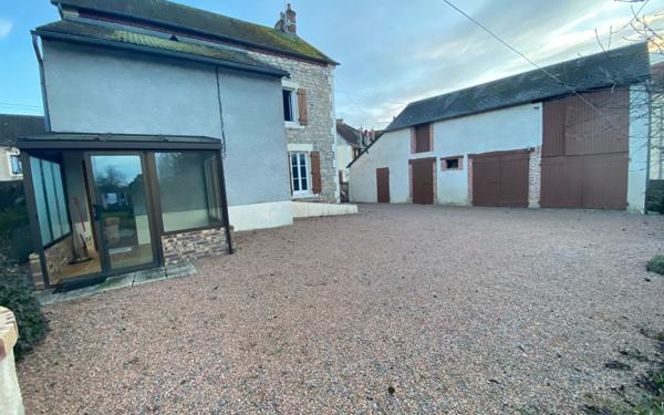 Maison à vendre    6 pièces •  Cercy-la-Tour