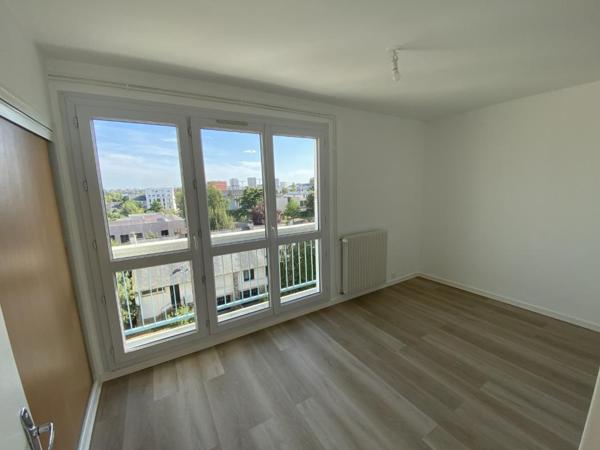 Appartement T3 à louer - 66 m² (réf : 541935)