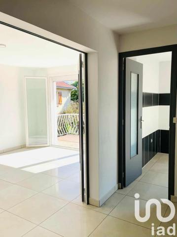 Maison à vendre 5 pièces 82 m² Saint-Martin-le-Vinoux