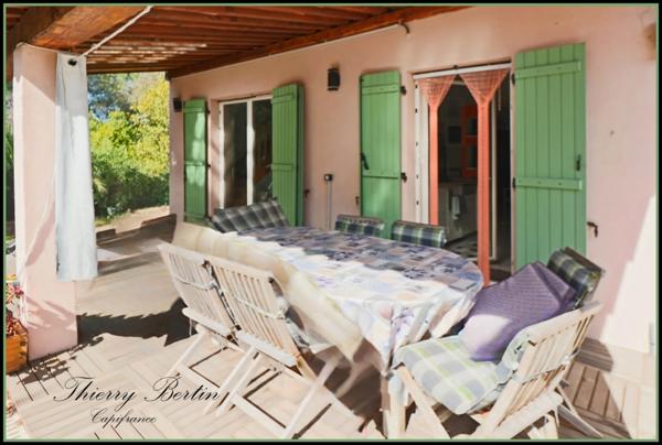 Maison à vendre 5 pièces LA GAUDE (06)