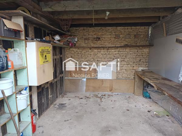 Energie C, trois chambres, jardin, dépendances et panneaux solaires !!