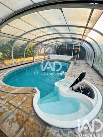 Maison à vendre 9 pièces 295 m² Compiègne