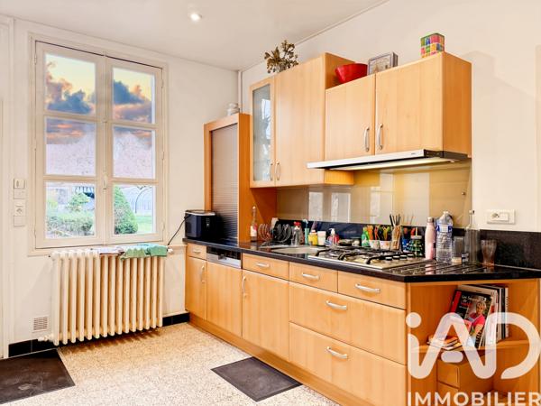 Maison à vendre 9 pièces 295 m² Compiègne