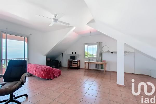 Maison 5 pièces de 120 m² à Petite-Île (97429)