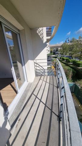 Appartement 2 pièces à vendre à Lognes, proche gare RER A