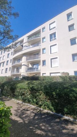 Appartement 2 pièces à vendre à Lognes, proche gare RER A