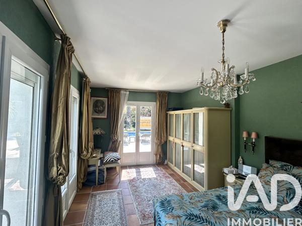 Appartement à vendre 8 pièces 260 m² Fréjus