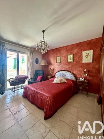 Appartement à vendre 8 pièces 260 m² Fréjus