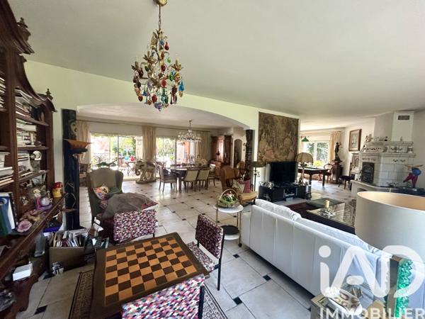 Appartement à vendre 8 pièces 260 m² Fréjus