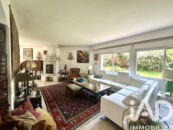 Appartement à vendre 8 pièces 260 m² Fréjus