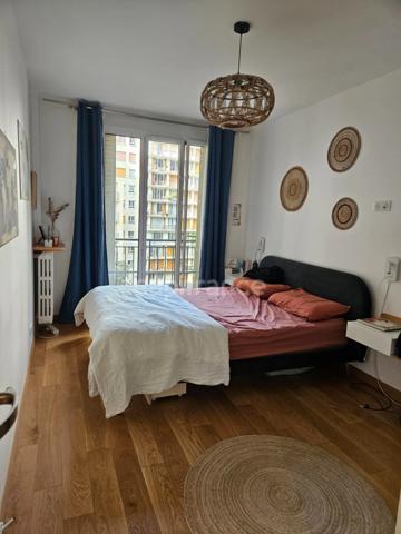 Appartement familial lumineux avec balcon, cave et parking