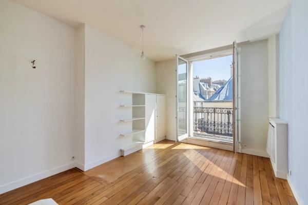 Appartement Paris 9e - NOUVELLE ATHÈNES