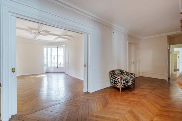 Appartement Paris 9e - NOUVELLE ATHÈNES