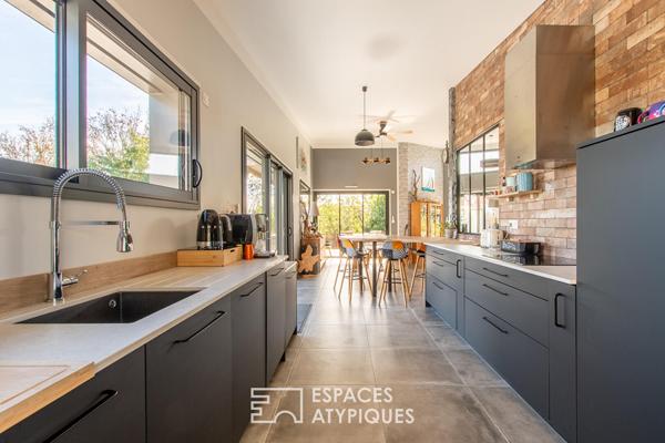 Maison contemporaine avec vue sur la campagne