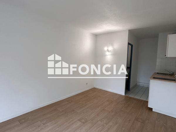 Location Studio 20.3 m² - 22 RUE DU MOULINS A VENT Dijon 21000