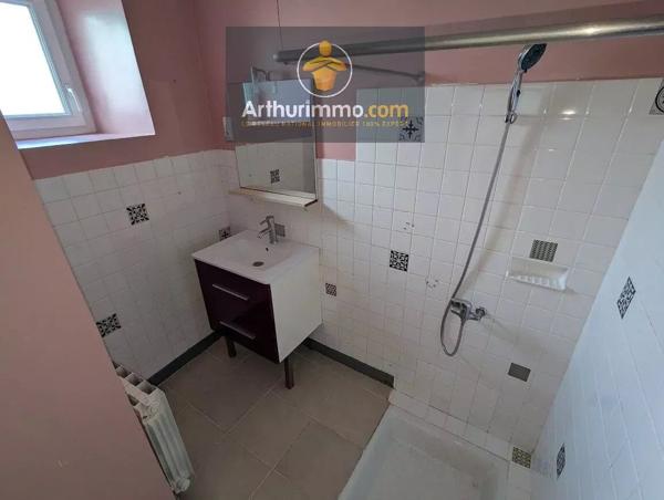 Vente                                                      Maison
                        
                     3 pièces                      56 m2                     à Guégon