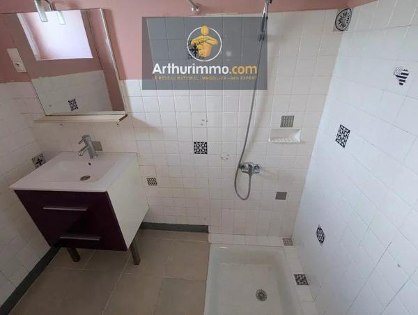 Vente                                                      Maison
                        
                     3 pièces                      56 m2                     à Guégon