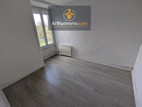 Vente                                                      Maison
                        
                     3 pièces                      56 m2                     à Guégon