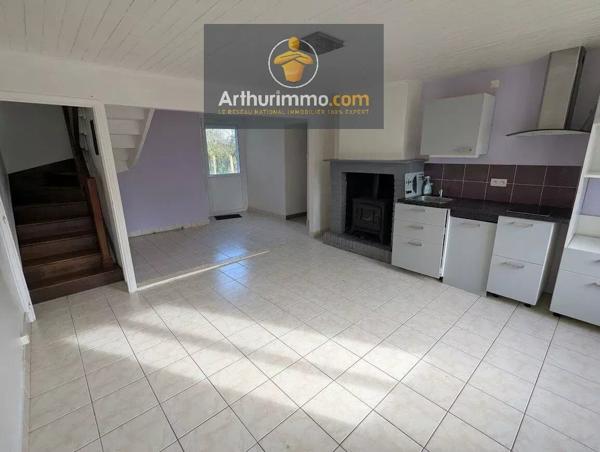 Vente                                                      Maison
                        
                     3 pièces                      56 m2                     à Guégon
