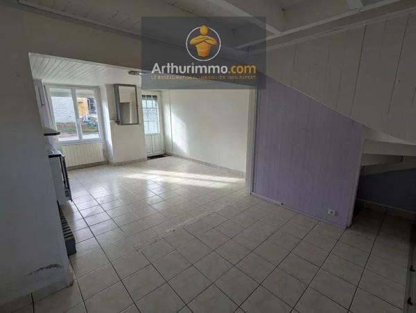 Vente                                                      Maison
                        
                     3 pièces                      56 m2                     à Guégon