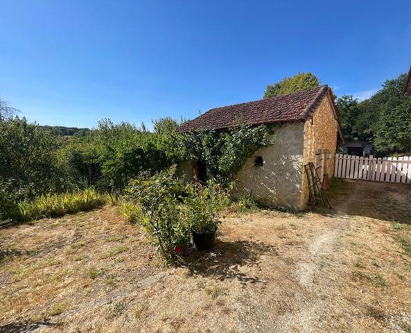 Maison Chateau L Eveque 4 pièce(s) 142 m2