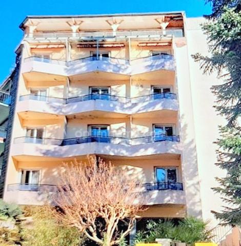 Immeuble à vendre CAPVERN (65)
