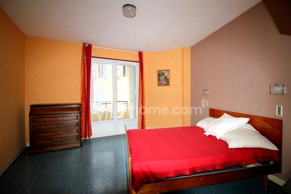 Immeuble à vendre CAPVERN (65)