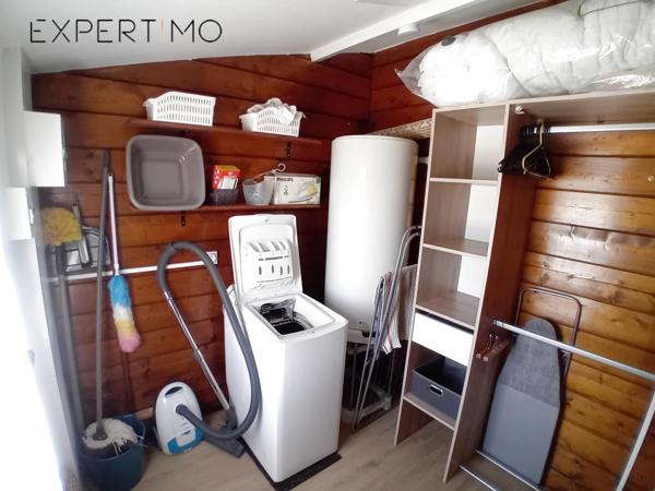 Nieuil-l'Espoir (86340) Magnifique chalet en bois tout équipé, vendu avec son mobilier, commerces à proximité à seulement 20 minutes d