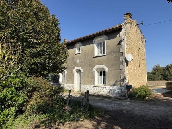 Maison charentaise Cravans 120 m²