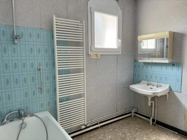 Maison charentaise Cravans 120 m²