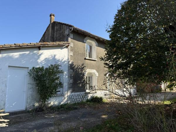 Maison charentaise Cravans 120 m²